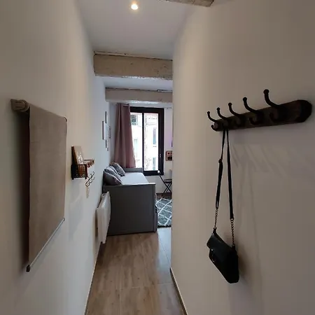 Studio Moderne Et Cosy. Idealement Place. Apartament Fréjus